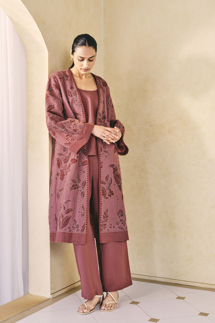 Rhubarb Hand-embroidered Kantha Linen Overlayer Set - Pink, Pink, image 4